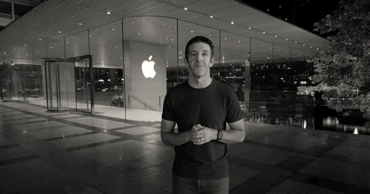Apple warns of potential price hikes due to memory chip shortages