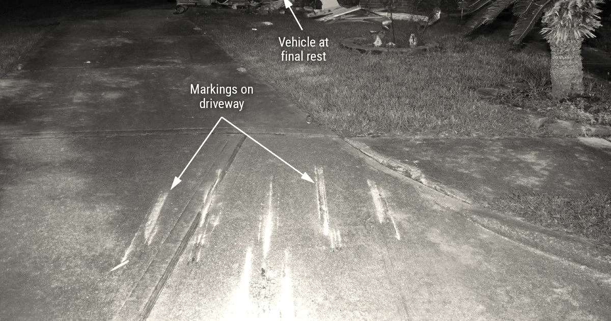 Tesla driver pressed accelerator 100% in fatal crash, NTSB says